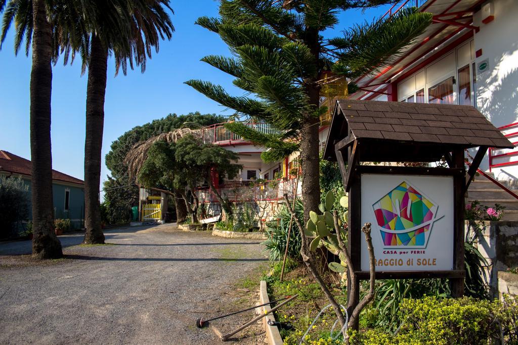 Casa Per Ferie Raggio Di Sole Bed & Breakfast Ceriale Ngoại thất bức ảnh