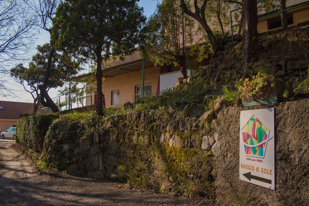 Casa Per Ferie Raggio Di Sole Bed & Breakfast Ceriale Ngoại thất bức ảnh